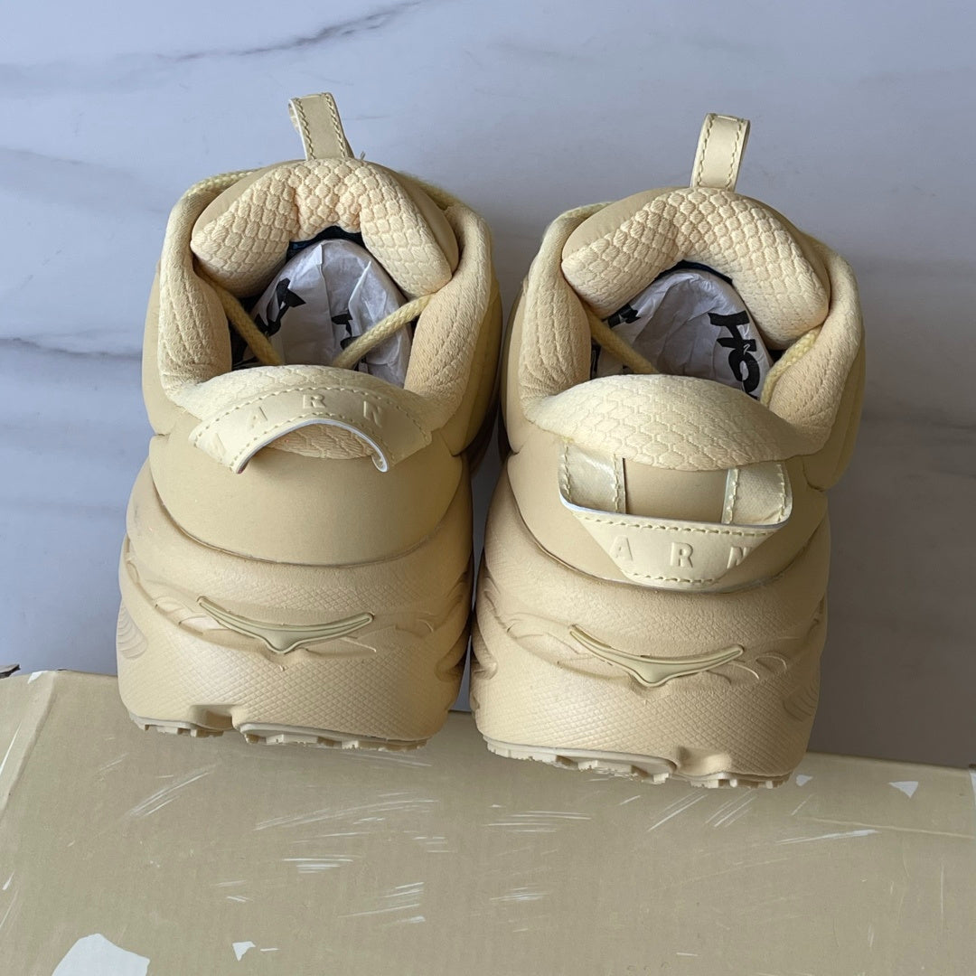 HOKA Bondi B3LS MARNI Straw