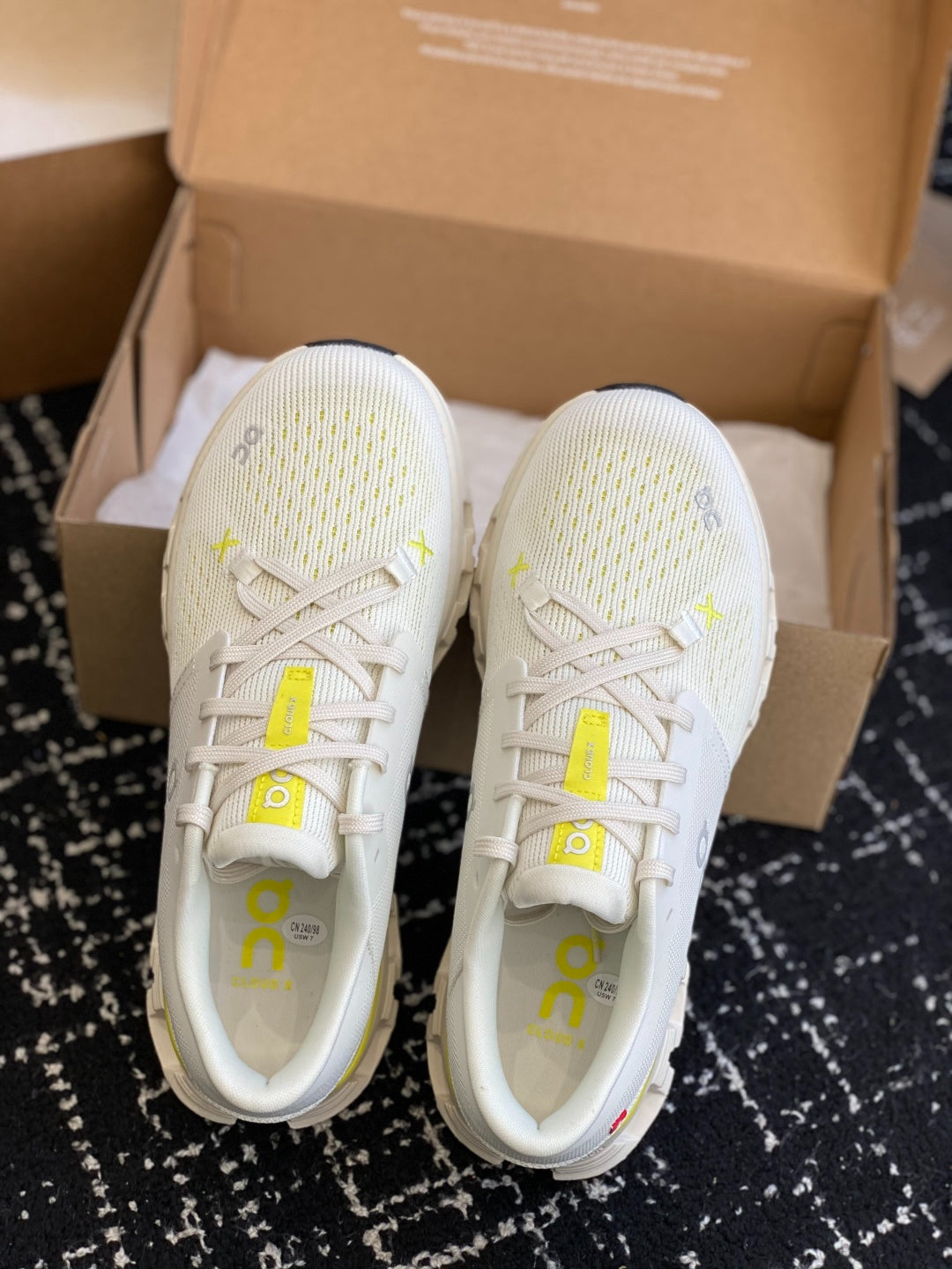 On Cloud X White Lemon Yellow Mesh Cross Training Jogging Sneakers