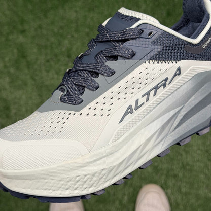 Altra Olympus 6 Blue White Zero Drop Breathable Trail Running Sneakers