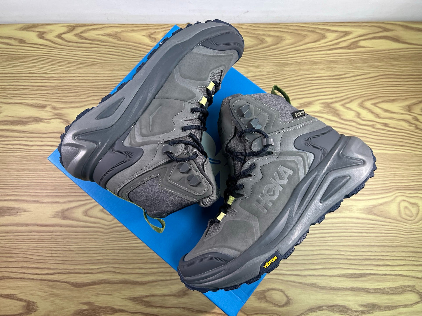 Hoka M Kaha 3 GTX Hiking Boot Charcoal Gray