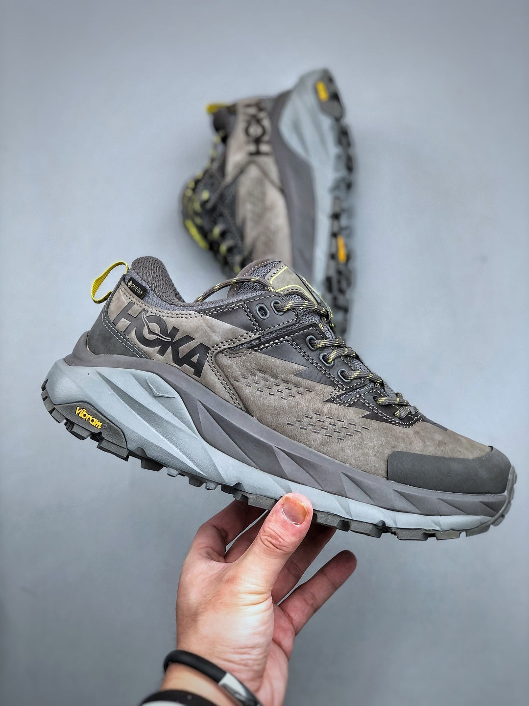 HOKA Kaha Low "Castlerock"