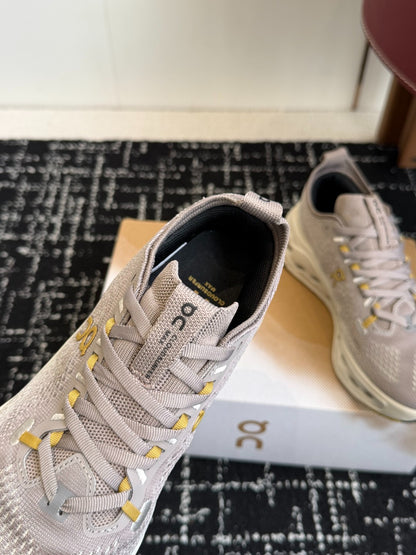 On Cloudtilt Unisex Sport Sneakers Light Grey Gold Accent White Hollow CloudTec Phase Midsole Road Running Shoes