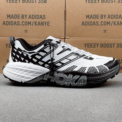 Hoka Speedgoat 2 Black | White