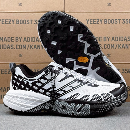 Hoka Speedgoat 2 Black | White
