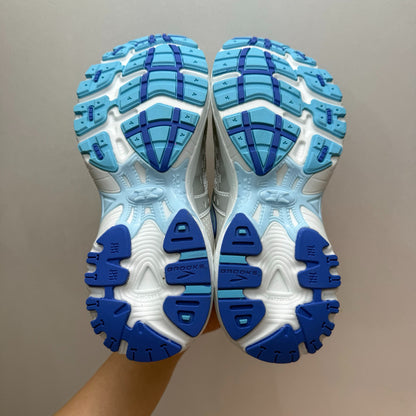 Brooks Adrenaline GTS 10 Retro Running Shoes (White/Dazzling Blue/Breeze)