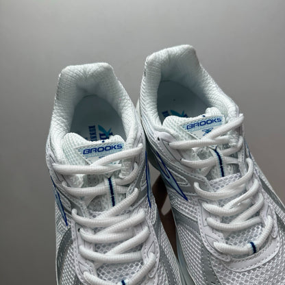 Brooks Adrenaline GTS 10 Retro Running Shoes (White/Dazzling Blue/Breeze)