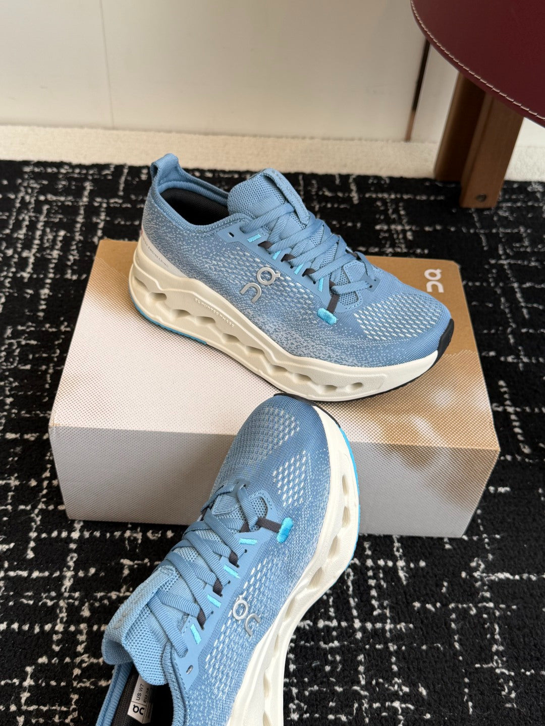 Cloudsurfer Max Cushioned Running Sneakers Light Blue Breathable Knit Sport Shoes Unisex