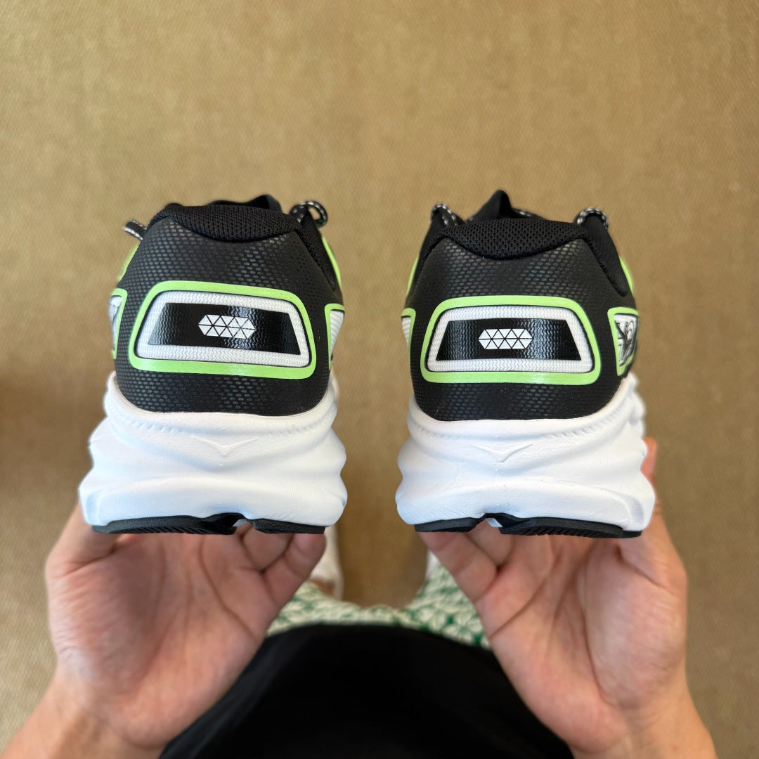 HOKA Clifton One9 Sneakers White | Fluorescent Green