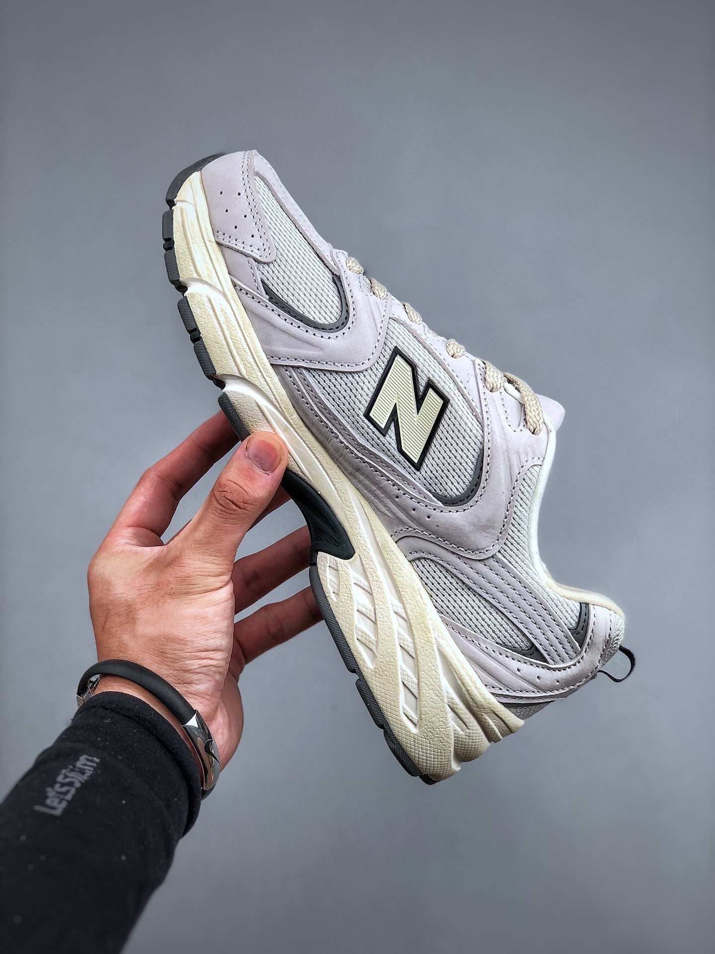 New Balance 530 Low-Top Retro Running Sneakers