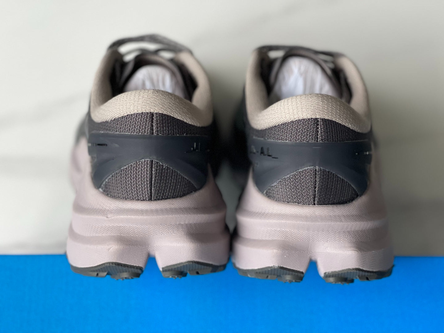 HOKA Mafate X Cement gray | Dark purple