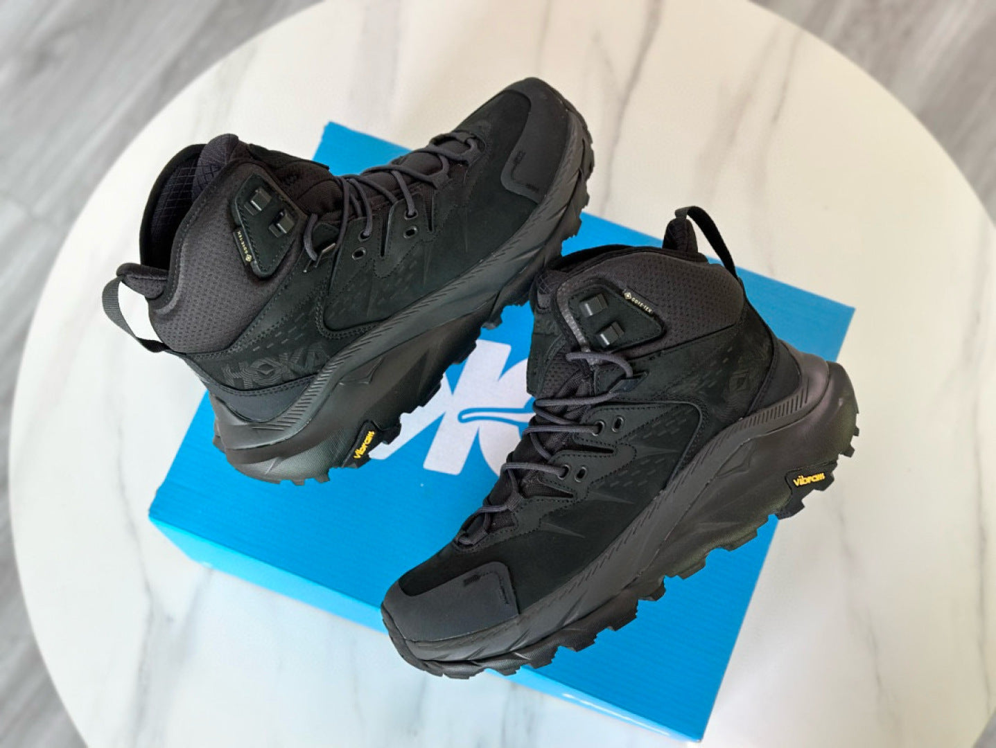 HOKA Kaha 2 GTX Black