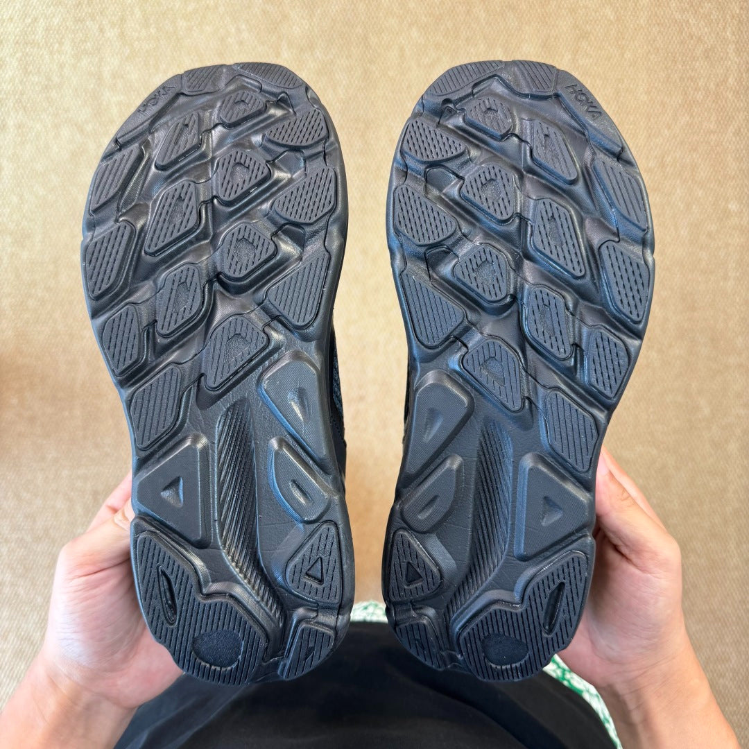 HOKA Clifton One9 Sneakers Black
