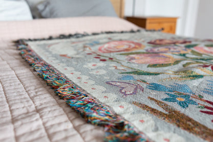 Gift for Mom Throw Blanket: Personalized Woven Mothers Day Present, Floral Nature Animals, Thank you for helping me grow, Unique Home Decor