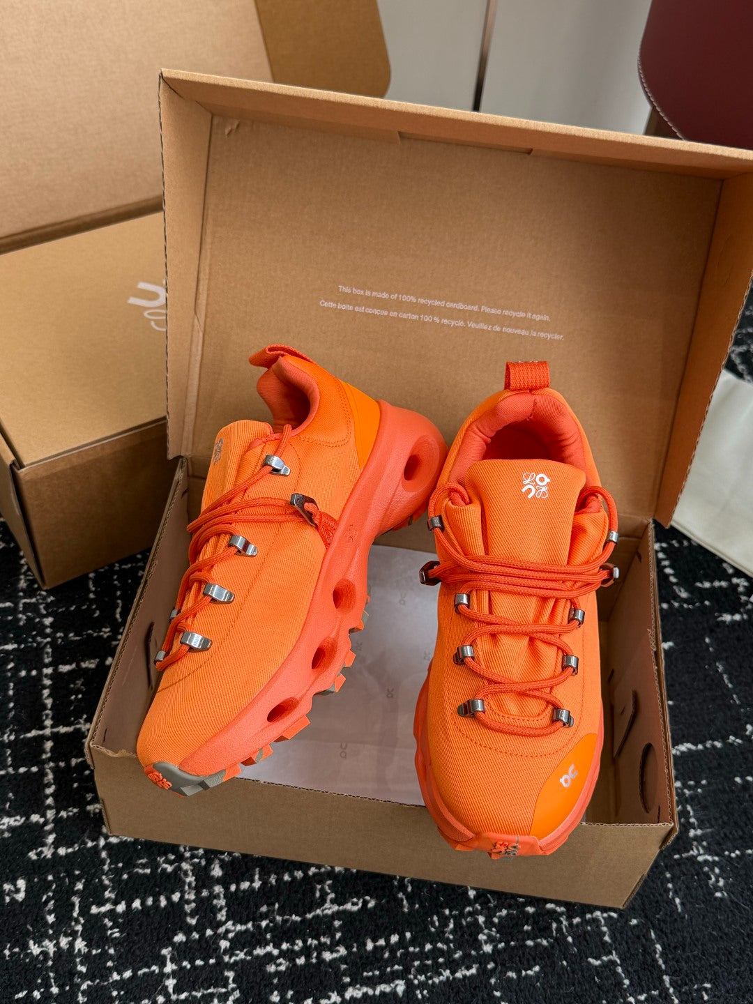 On x Loewe Cloudtilt Bright Orange Co-branded Cloud Cushion Outdoor Hiking Trail Shoes