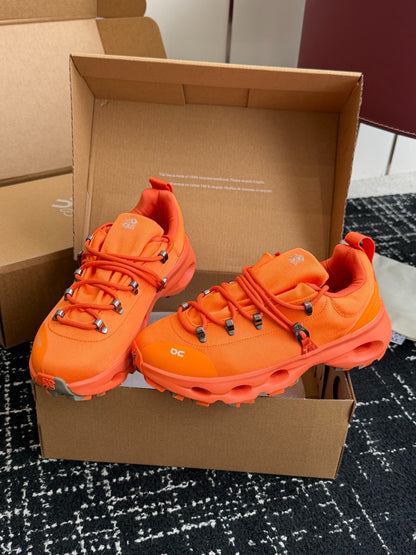 On x Loewe Cloudtilt Bright Orange Co-branded Cloud Cushion Outdoor Hiking Trail Shoes