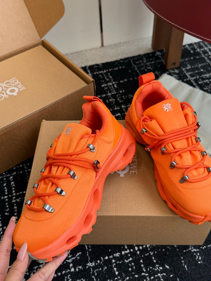 On x Loewe Cloudtilt Bright Orange Co-branded Cloud Cushion Outdoor Hiking Trail Shoes