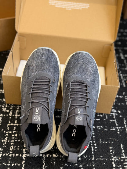 LOEWE x On Cloudtilt Heather Gray Knit Casual Jogging Sneakers