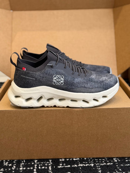LOEWE x On Cloudtilt Heather Gray Knit Casual Jogging Sneakers