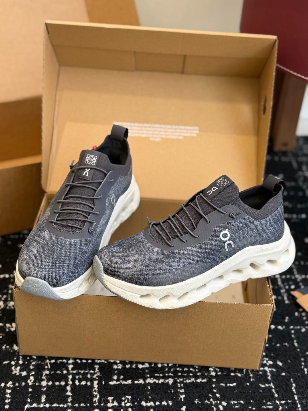 LOEWE x On Cloudtilt Heather Gray Knit Casual Jogging Sneakers