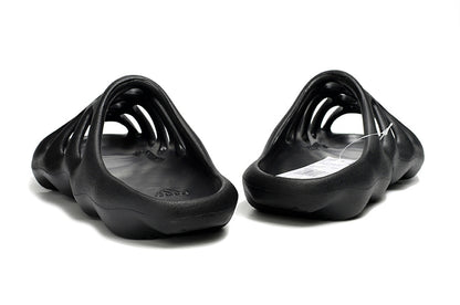 Adidas Yeezy 450 Slide "Onyx" Black Slip-On Sandals HQ5989