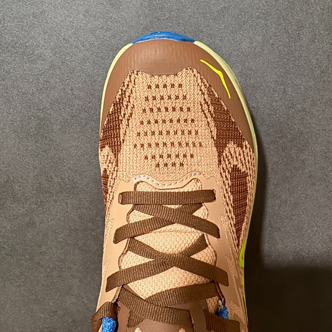 HOKA Challenger 8 All-Terrain Sneakers - Peach Brown