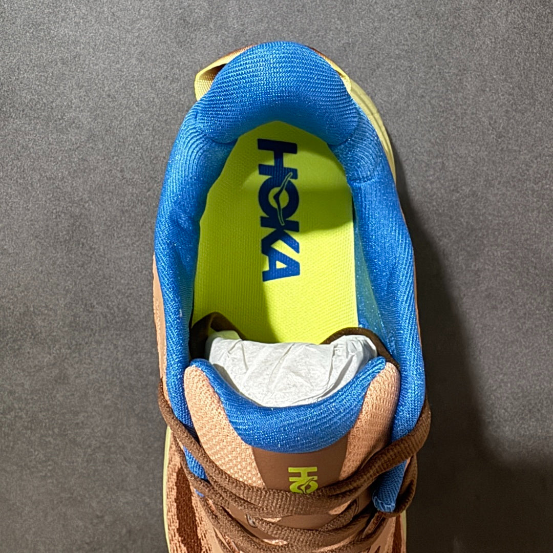 HOKA Challenger 8 All-Terrain Sneakers - Peach Brown