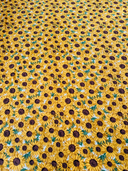 Handmade Sunflower Fleece Blanket: Cozy No Sew Comfort Throw