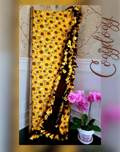 Handmade Sunflower Fleece Blanket: Cozy No Sew Comfort Throw