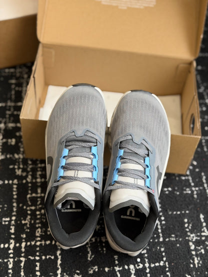 On Cloudmonster Grey Light Blue Shock Absorbing Sport Shoes Breathable Mesh Athletic Trainers