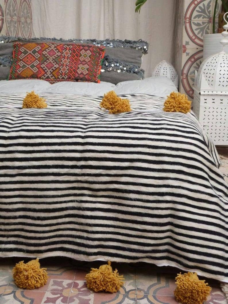 Wool Moroccan Blanket,bedroom blanket,moroccan pompom blanket,moroccan throw blanket,bed spread, woven blanket, bed throw with tassel