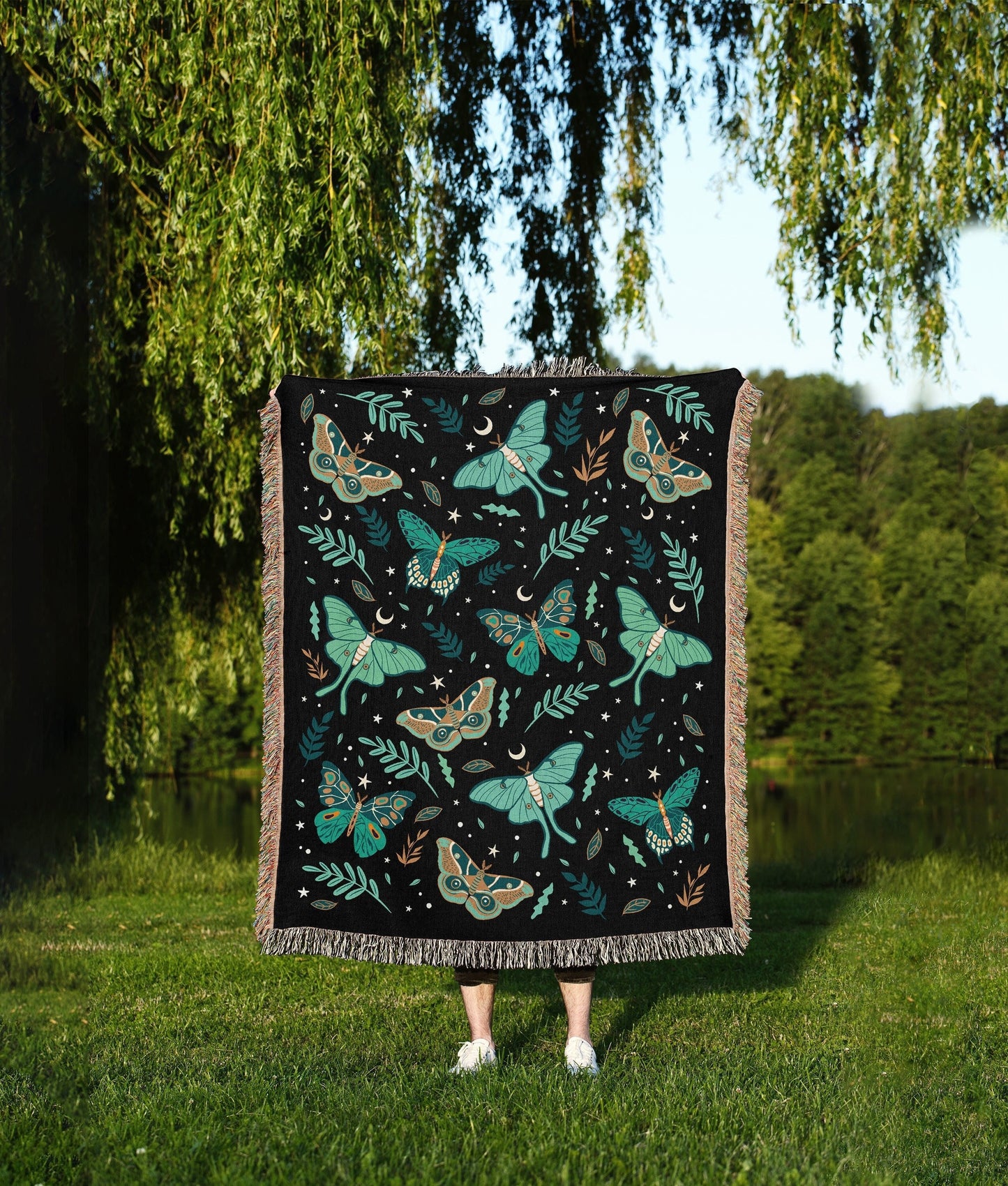 Luna Moth Blanket: 100% Cotton Jacquard Woven Throw