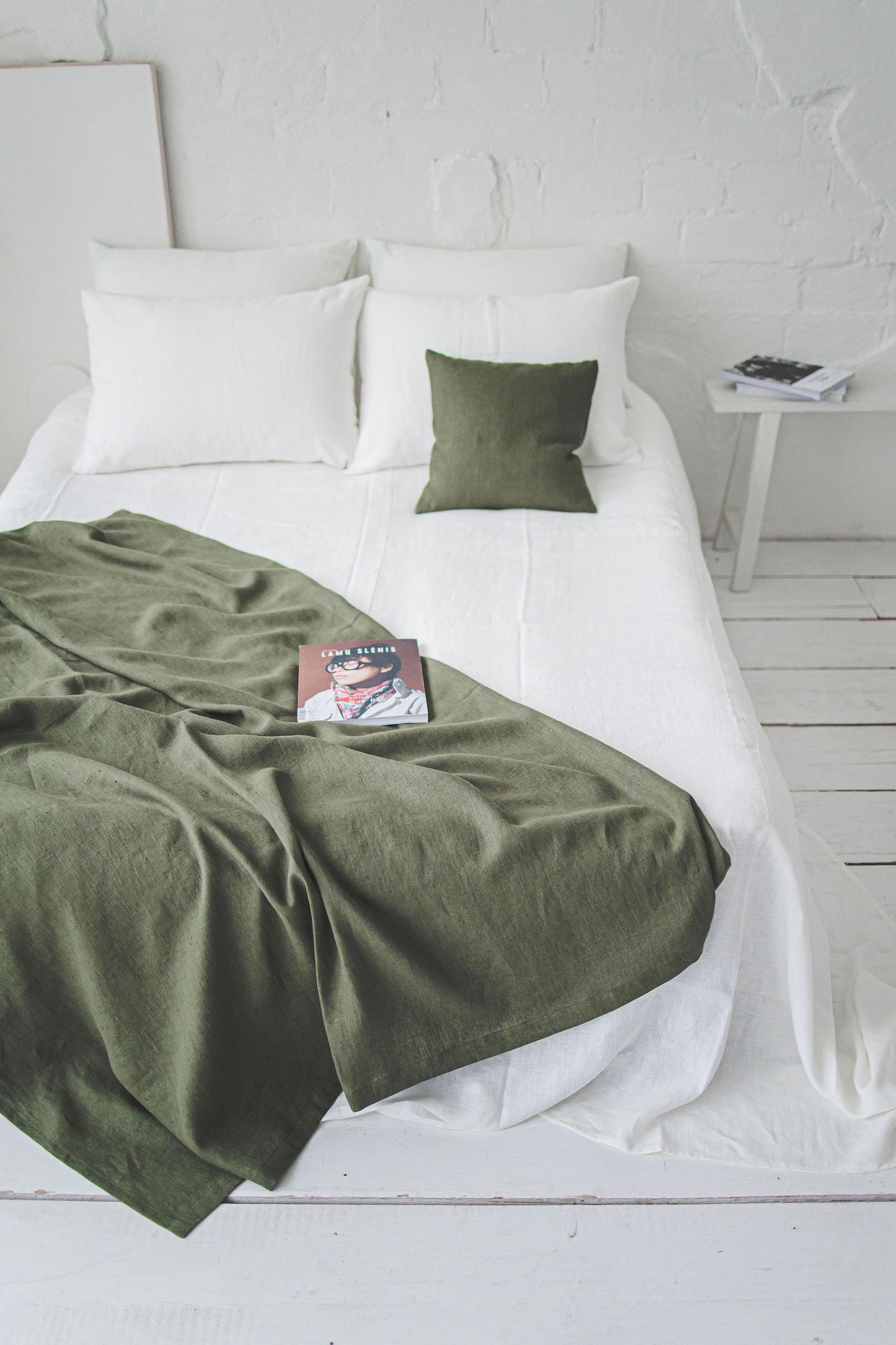 Natural Linen Throw Blanket, Handmade Cozy Linen Blanket, Forest Green Sofa Cover, Heavyweight Linen Bed Throw, Natural Linen Home Decor.