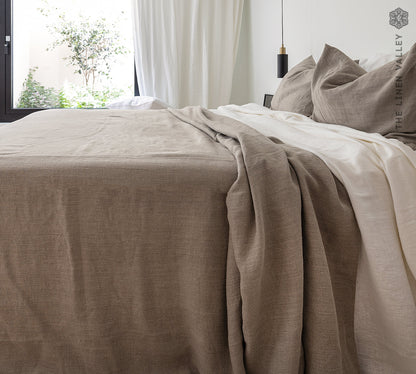 Rustic Linen Oversized Bedspread- softened linen Bed Cover- Queen King size quilt-not bleached linen coverlet-Softened linen throw quilt