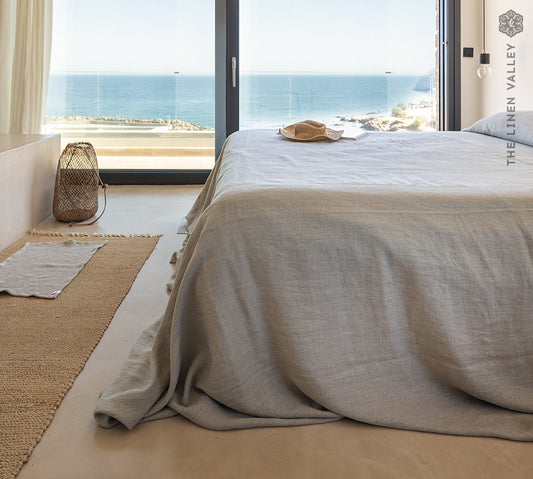 Rustic Linen Oversized Bedspread- softened linen Bed Cover- Queen King size quilt-not bleached linen coverlet-Softened linen throw quilt