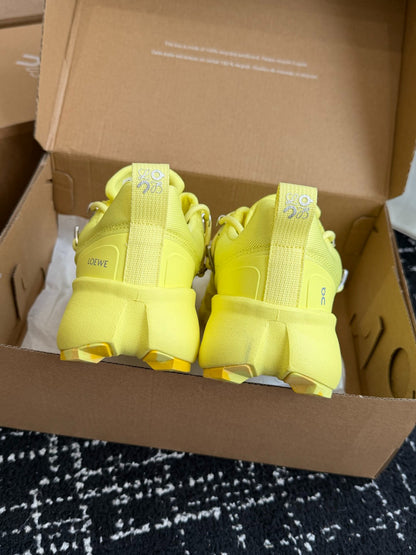 On x Loewe Cloudtilt Bright Yellow Co-branded Cloud Cushion Outdoor Hiking Trail Shoes