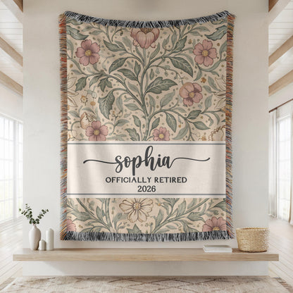 Personalized Retirement Blanket, Woven Throw Blanket, Retirement Gift for Her, Officially Retired 2026, Teacher Nurse Coworker Gift