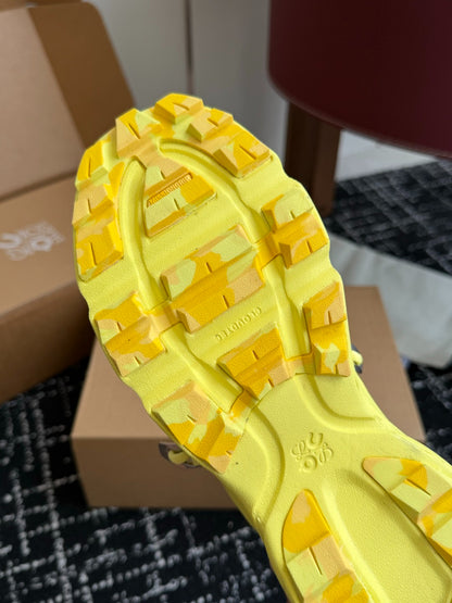 On x Loewe Cloudtilt Bright Yellow Co-branded Cloud Cushion Outdoor Hiking Trail Shoes