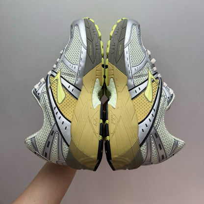 Brooks Adrenaline GTS 10 Retro Running Shoes (Dusty Yellow/Neo Yellow/Grey)