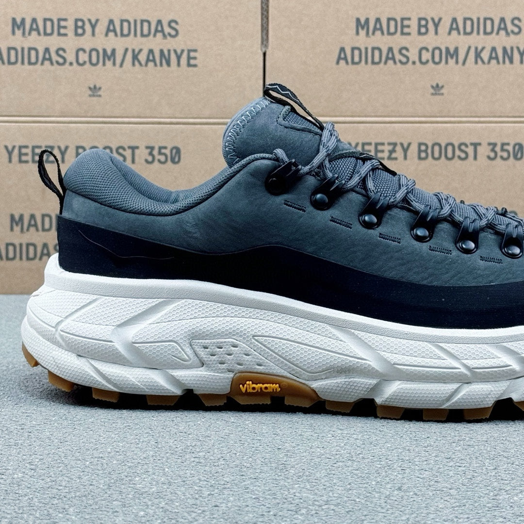 Hoka Tor Summit  Charcoal Gray