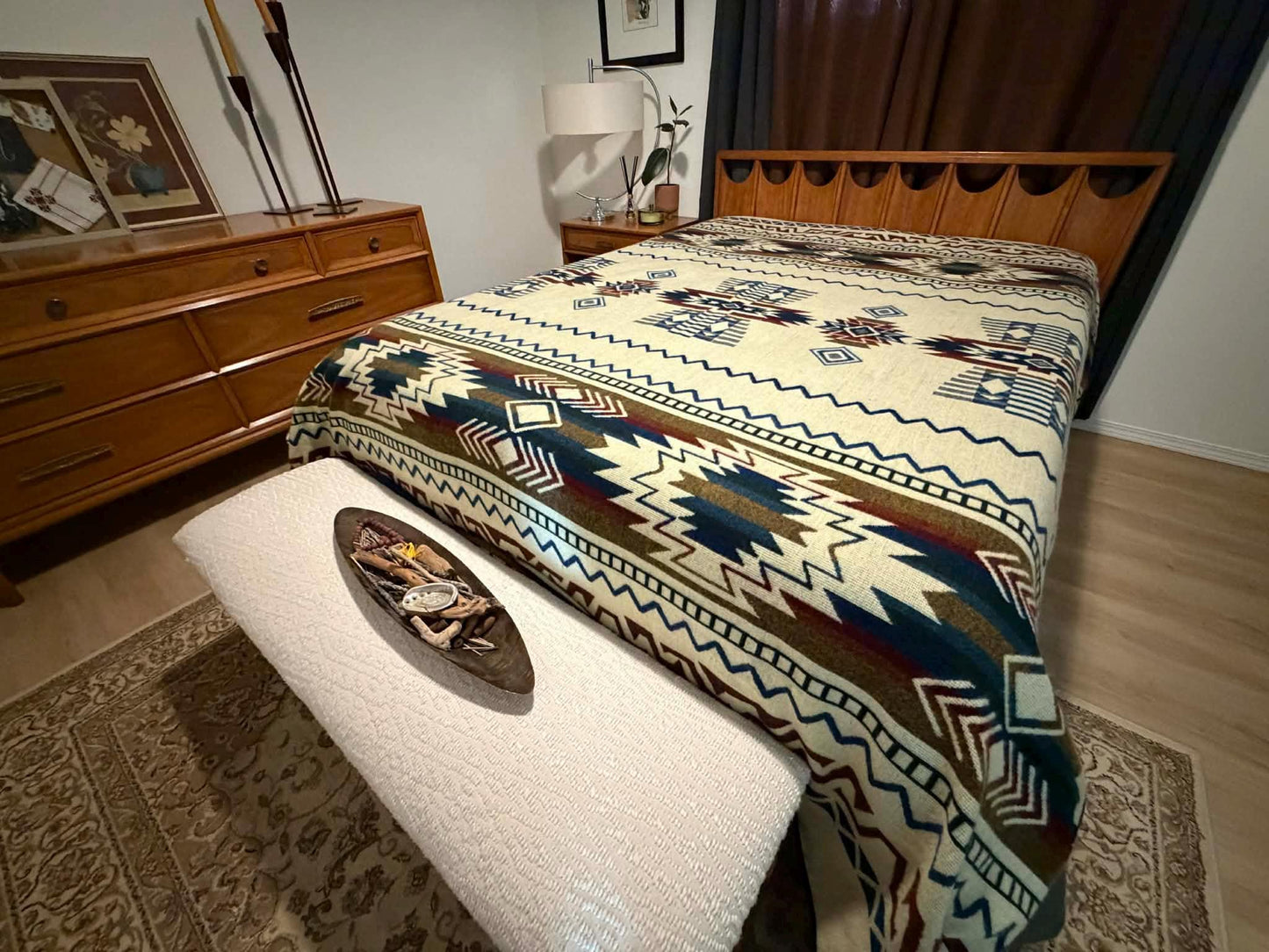 Handwoven Alpaca Blanket Queen Size – Reversible Blue Cream Southwest Aztec Throw | Rustic Cabin Bedroom Decor | Luxury Lodge Blanket Gift