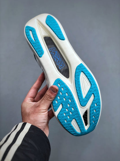 Hoka One One U ROCKET X 3