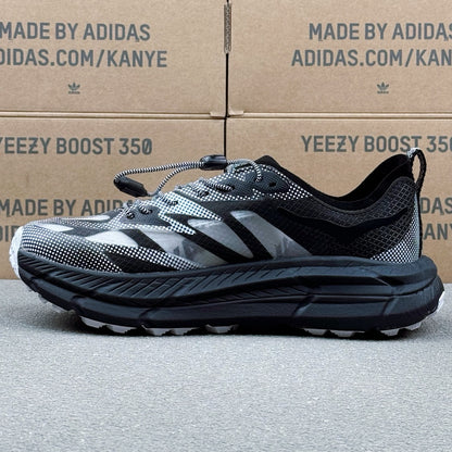 Hoka Mafate Speed 4 Black | White