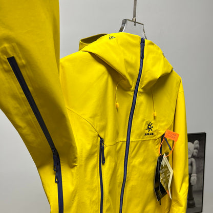 Arc'teryx Beta AR Men's GORE-TEX Pro 3L Waterproof Hardshell Jacket
