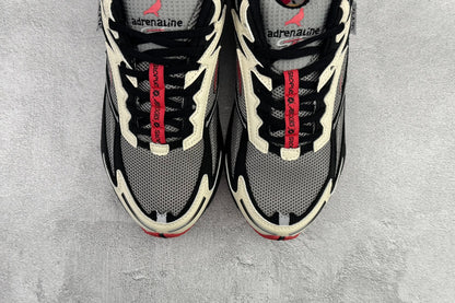 Jeff Staple x Brooks Adrenaline GTS 4 Retro Running Shoes (Cream/Black/Red)