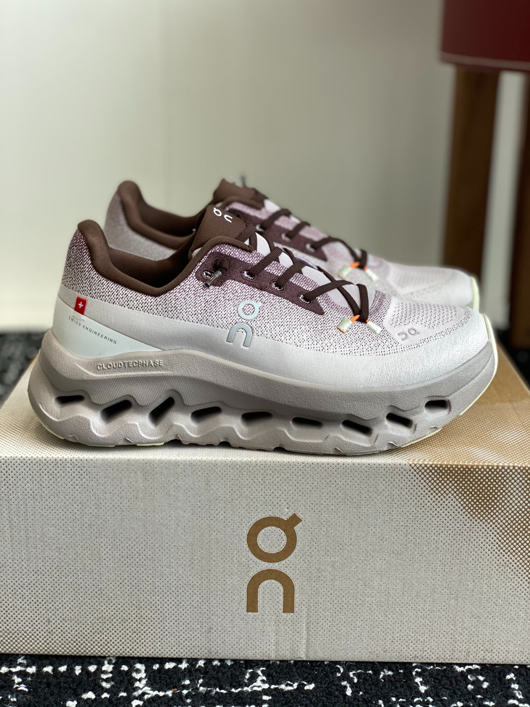 Cloudtilt Cushioned Running Sneakers Pale Pink Brown Gradient Breathable Mesh Sport Shoes Unisex