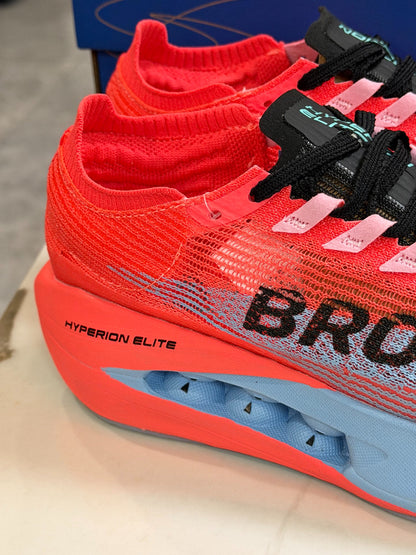 Brooks Unisex Hyperion Elite 5 Carbon-Plated Racing Shoes Pink Blue