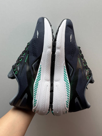 Brooks Men's Adrenaline GTS 23 Supportive Road Running Shoes