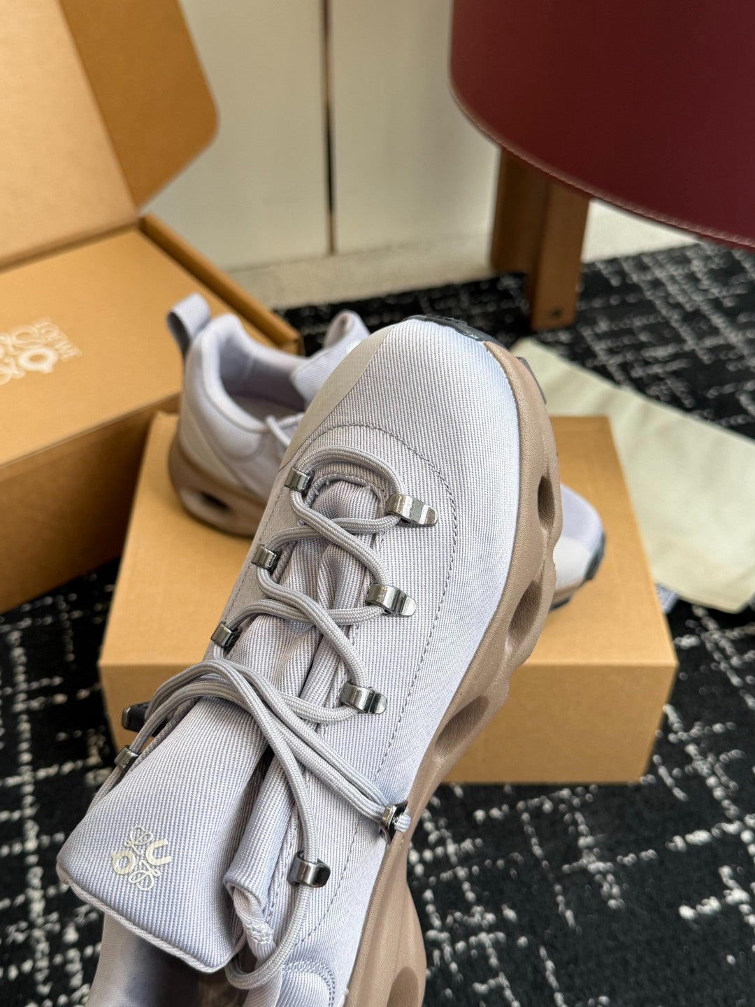 Unisex On Loewe Cloudtilt Light Grey Waterproof Outdoor Hiking Sneakers Cloud Cushion Casual Trail Trainers